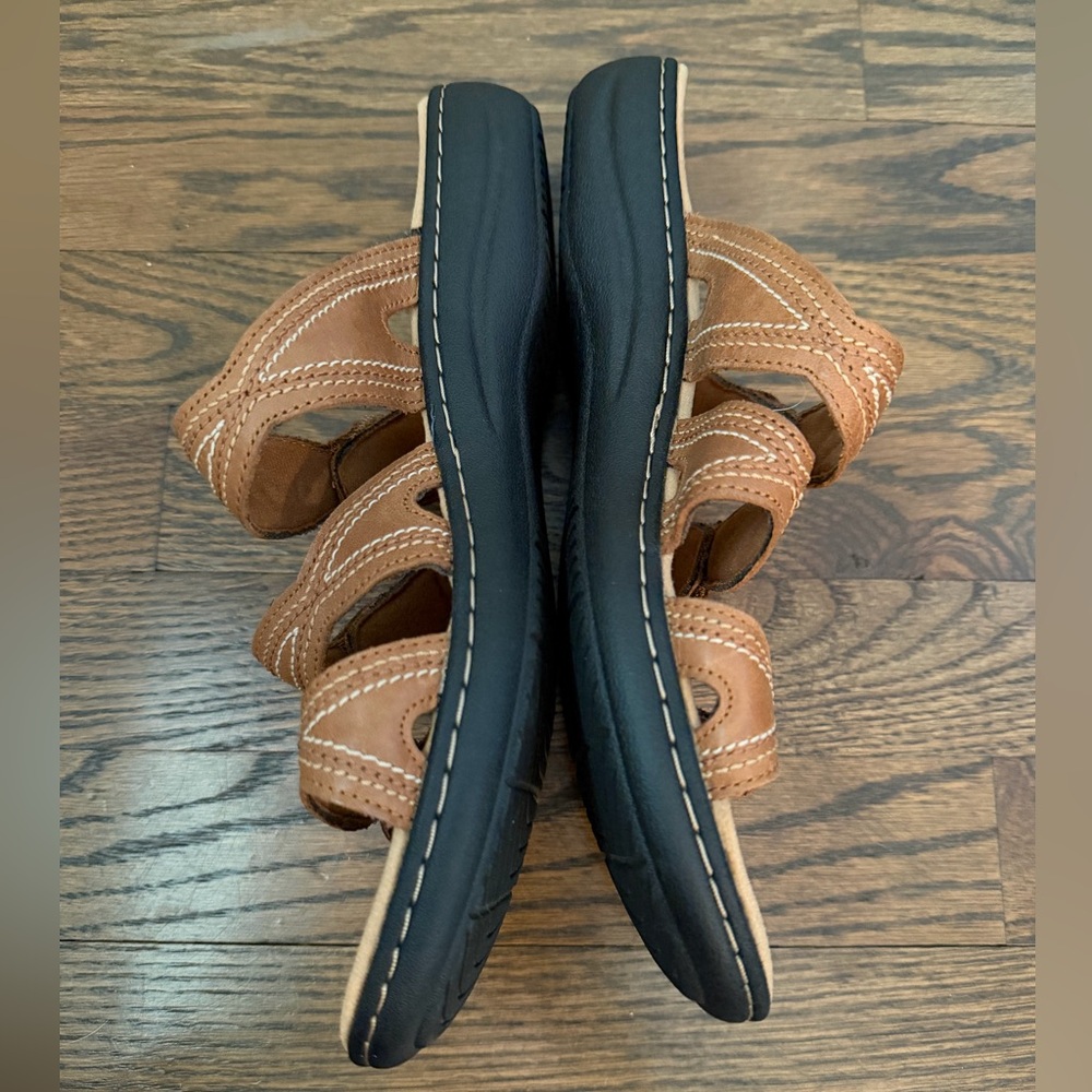 Clarks Laurieann Ayla Slip On Sandals Size 10 M - Picture 2 of 5